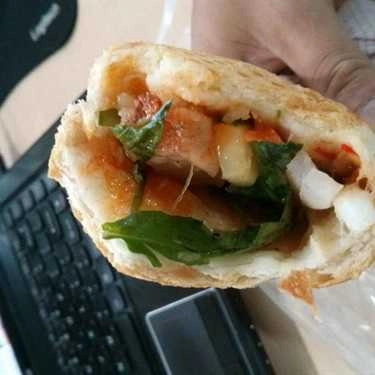Món ăn- Tiệm Bánh Lò Bánh Mì Ngọc Quân