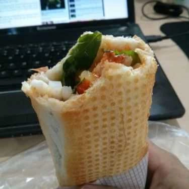 Món ăn- Tiệm Bánh Lò Bánh Mì Ngọc Quân