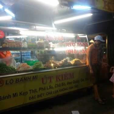 Tổng hợp- Tiệm Bánh Bánh Mì Út Kiêm - Quốc Lộ 13