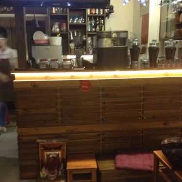 Không gian- Lọ Lem Coffee