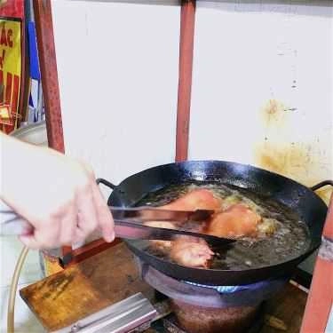 Món ăn- Ăn vặt Lò Quay Ba Chi - Gà Quay & Giò Heo Muối Chiên - Thống Nhất