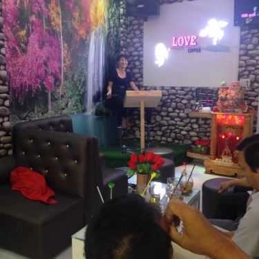 Không gian- Love Coffee