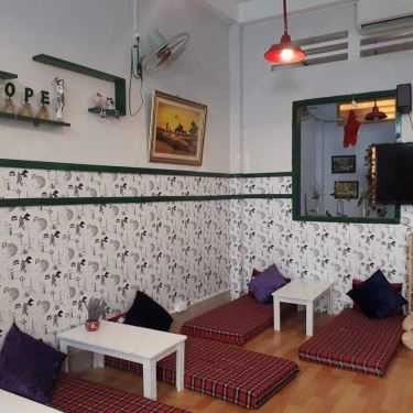 Không gian- Lucky Coffee