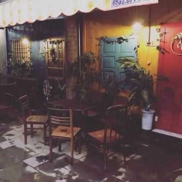 Không gian- M.A.C Coffee