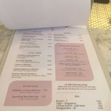 Tổng hợp- Merci Nails & Cafe