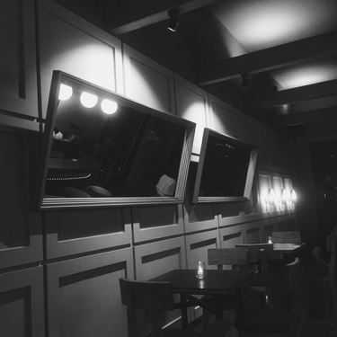Tổng hợp- Merlin Cafe & Wine