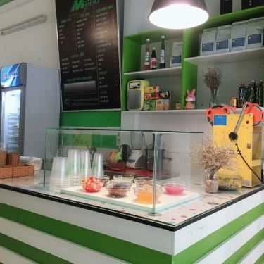 Không gian- Cafe Milk Tea - Đất Thánh