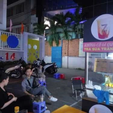 Không gian- Milk Tea & Coffee