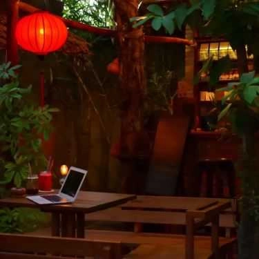 Không gian- MMA Cafe - Lê Văn Lương