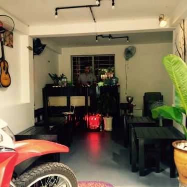 Không gian- Morning Cafe