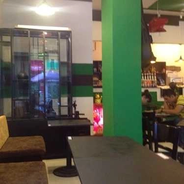 Không gian- Mr Hồ - Coffee And Tea