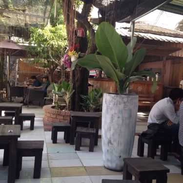 Không gian- Nam Hy Cafe