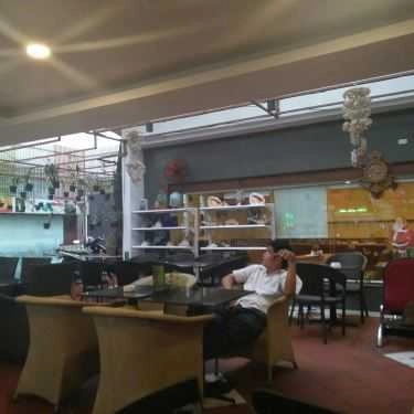 Không gian- Napoli Coffee - Xuân Hồng