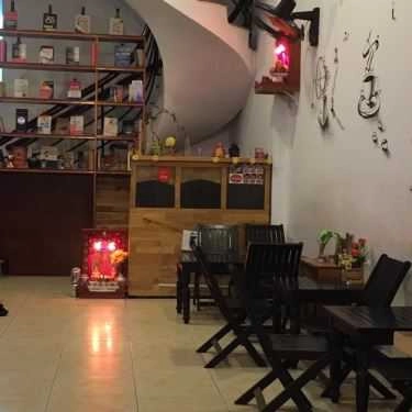 Không gian- Nâu Đá Coffee