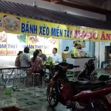Không gian- Ăn vặt Ngọc Ánh - Bánh Xèo Miền Tây