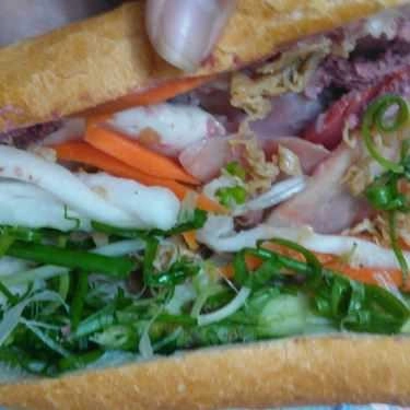 Món ăn- Tiệm Bánh Ngọc Linh - Bánh Mì