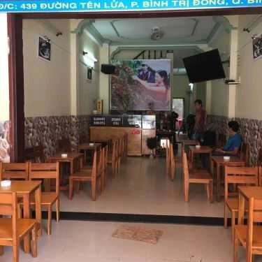 Không gian- Nguyên Thông Coffee