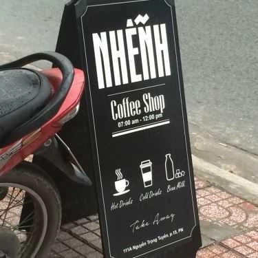 Không gian- Nhễnh Coffee