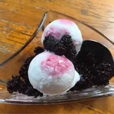 Món ăn- Kem Nếp Cẩm - Nu Coffee
