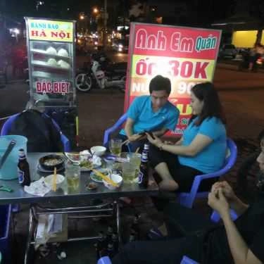 Không gian- Quán Nhậu Quán Ốc Anh Em