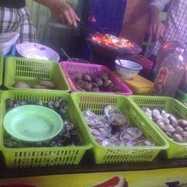 Không gian- Ăn vặt Ốc Xe Dạo - Võ Duy Ninh