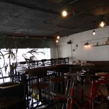 Không gian- Pedal - Bistro & Cafe