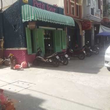 Tổng hợp- Petit Four Cafe - Nguyễn Thị Minh Khai