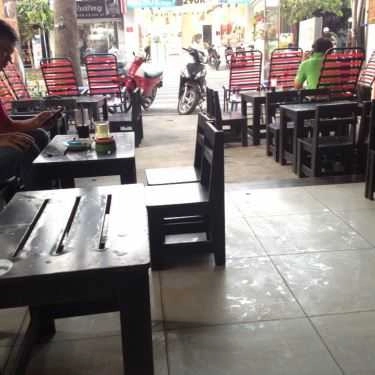 Không gian- Phát Coffee