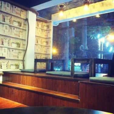 Không gian- Phoenix - Coffee, Tea & Bakery