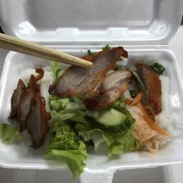 Món ăn- Ăn vặt Phúc Hải - Bánh Mì & Bánh Hỏi Heo Quay