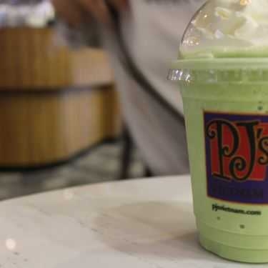 Món ăn- PJ's Coffee - Vincom Center B