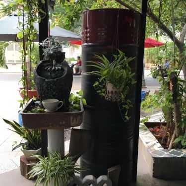 Không gian- Pooh Coffee