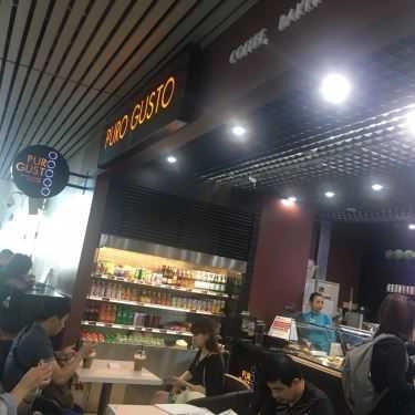 Không gian- Puro Gusto Coffee