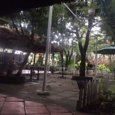 Không gian- Vườn Xoài Cafe