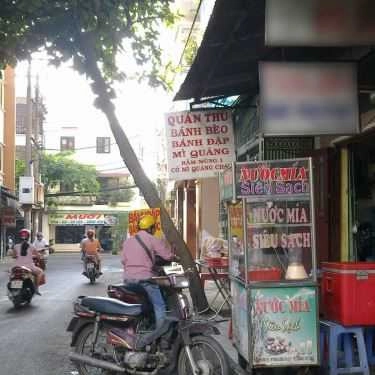 Không gian- Ăn vặt Quán Cô Thu - Các Món Miền Trung
