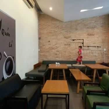 Không gian- Quán Lá Cafe