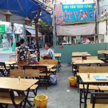 Không gian- Quán Nhậu Quán Út Vân 2 - Hải Sản Tươi Sống
