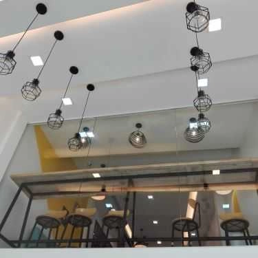 Không gian- Queen Tea & Coffee - Nguyễn Hữu Cảnh