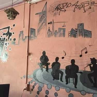 Không gian- Radio Acoustic Coffee