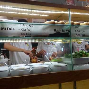 Tổng hợp- Ro22 - Cafe & Bánh Mì Phở - Phạm Ngọc Thạch