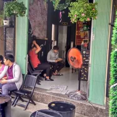 Tổng hợp- Roadway Cafe & Beer