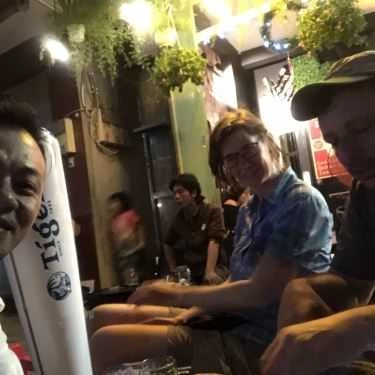 Tổng hợp- Roadway Cafe & Beer