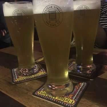 Món ăn- Bar Rogue Saigon - Craft Beer