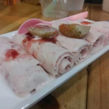 Món ăn- Cafe Roll IceReam - Bờ Bao Tân Thắng