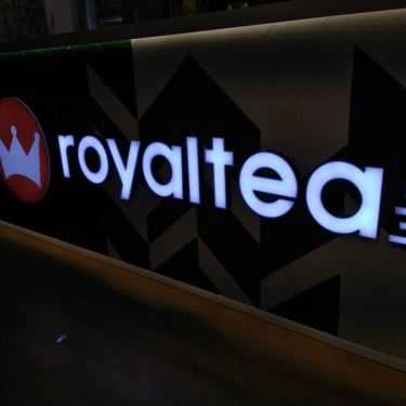 Tổng hợp- Cafe Royaltea Vietnam - Cách Mạng Tháng 8