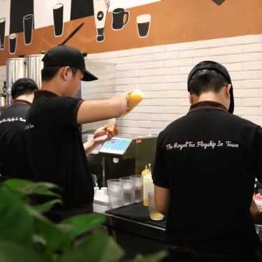 Tổng hợp- Cafe Royaltea Flagship Store - Trà Sữa Đài Loan - Nguyễn Huệ