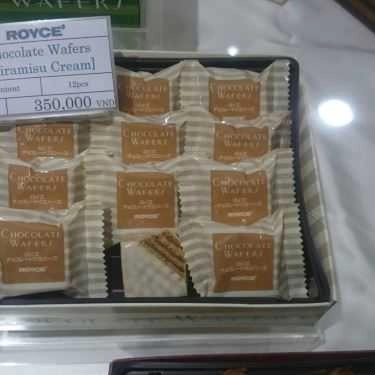 Tổng hợp- Tiệm Bánh Royce Nama Chocolate - TTTM Takashimaya