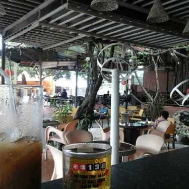 Không gian- Ruby Cafe