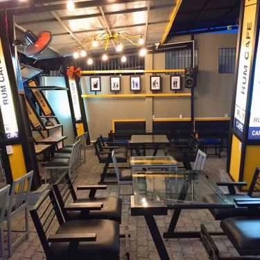 Không gian- Rum Cafe