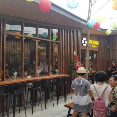 Không gian- Saigon Bar - Oishi Town